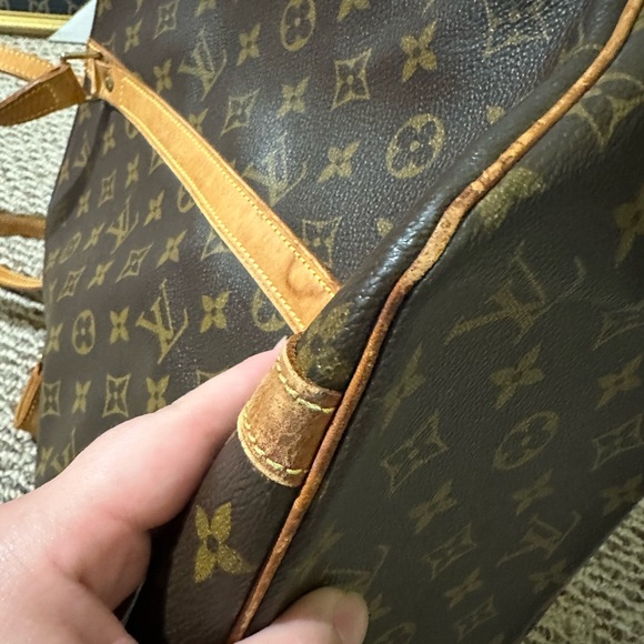 Louis Vuitton Monogram Sac Shopping PM Tote - Picture 12 of 17